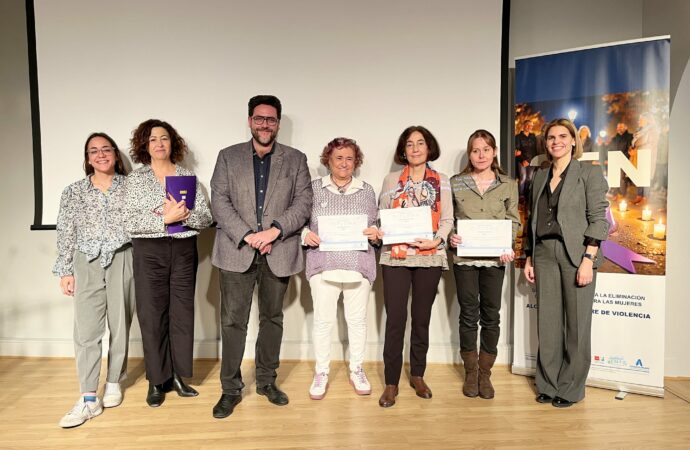 El Ayuntamiento de Alcalá entregó el I Certamen de Poesía contra la Violencia hacia las Mujeres ‘Francisca de Pedraza’
