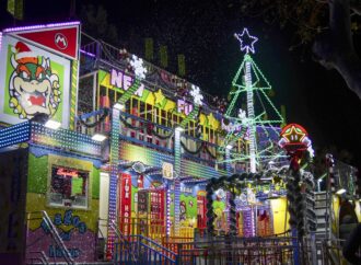 Campaña para comprar en Navidad en los comercios locales de Alovera