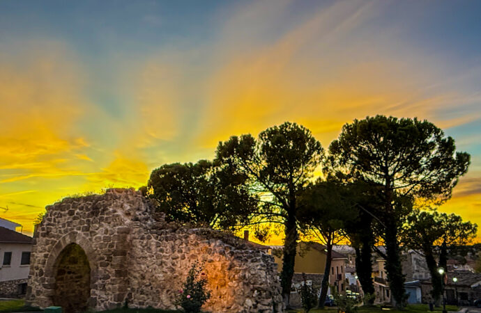 Almonacid de Zorita reconoce la creatividad vecinal en los concursos municipales de Navidad y Fotografía