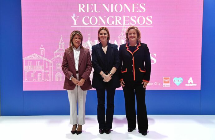 FITUR 2026 / El Ayuntamiento de Alcalá y AEDHE refuerzan su colaboración para impulsar el turismo como motor económico