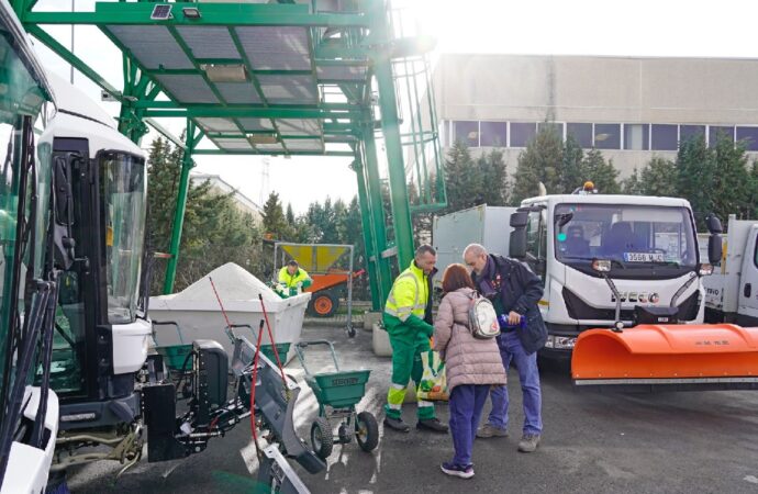 Nieve en Torrejón / Puntos para recoger sal de forma gratuita facilitados por el Ayuntamiento