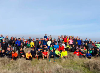 Más de cien personas volvieron a subir el 1 de enero el cerro más alto de Alcalá de Henares