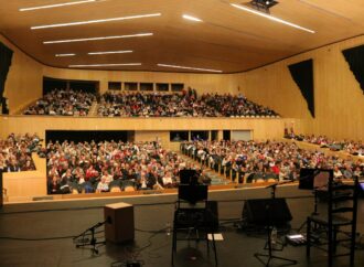 Teatro en primavera en Guadalajara: Carlos Hipólito, Kiti Mánver, Lola Herrera, Natalia Dicenta, José Sacristán, Juanjo Artero…