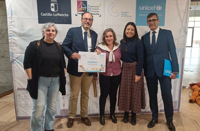 Guadalajara recogió de nuevo el reconocimiento como “Ciudad Amiga de la Infancia”