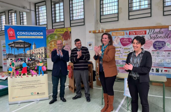 El Ayuntamiento de Alcalá celebró el Día del Consumidor con un ‘Escape Room’ en el Instituto Isidra de Guzmán