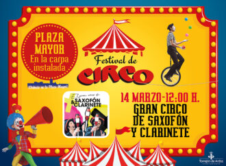 Continúan los espectáculos de circo todos los sábados en la Plaza Mayor de Torrejón