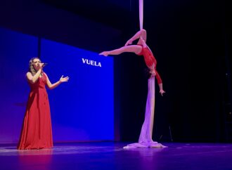 El espectáculo Mujeres con arte repetirá en el Teatro Salón Cervantes de Alcalá el 10 de abril