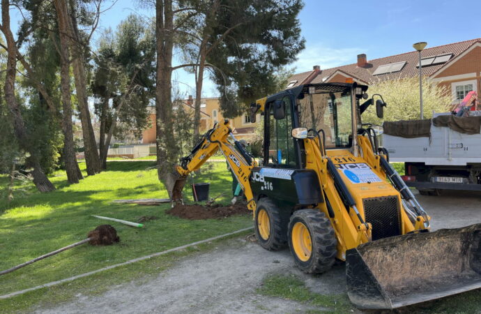 El Ayuntamiento de Alcalá informa que realizó 6.286 podas y 640 talas de árboles desde 2025