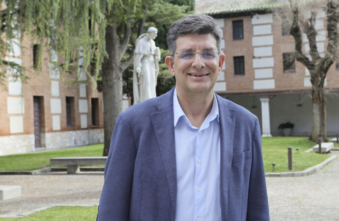 Carmelo García, el nuevo rector de la Universidad de Alcalá, presenta a su nuevo equipo de dirección
