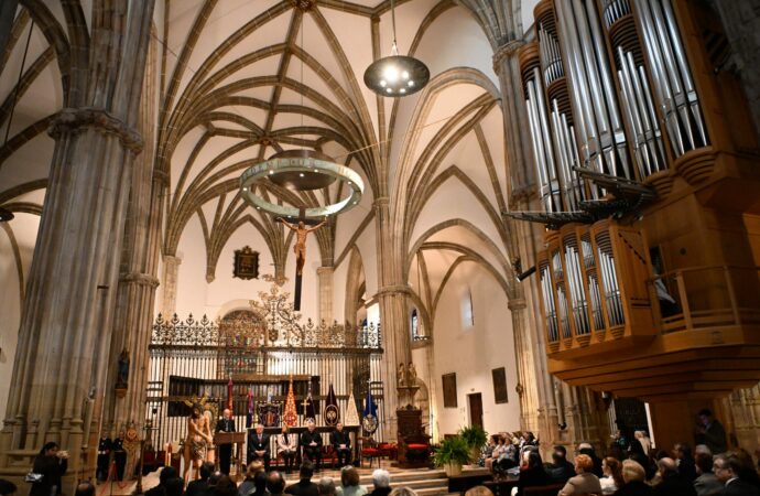 La 2 de TVE retransmite el domingo la Misa desde la Catedral-Magistral de Alcalá de Henares