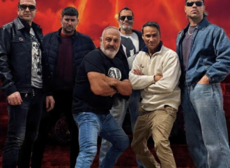 La banda «Los Cocodrilo» de Alcalá regresa tras casi 20 años para rendir homenaje a Hombres G