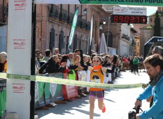El Día del Atletismo Popular se celebró en Alcalá con la Media Maratón y la Carrera Popular Quijote y Dulcinea: resultados