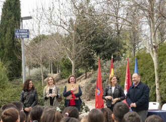 Acto de adopción del parque Félix Rodríguez de la Fuente en Alcalá por parte de los alumnos del Colegio de Infantil y Primaria Mozart