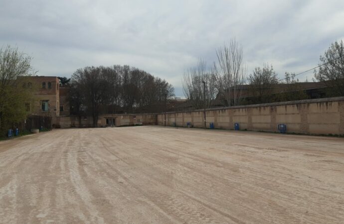 Reabre el aparcamiento del Pico del Obispo de Alcalá tras labores de mantenimiento