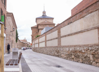 Finalizan en Alcalá los trabajos en la calle Arcipreste de Hita, transformada en una vía de plataforma única