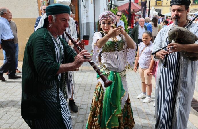 Mucho ambiente en la Feria Medieval de la Villa de Pareja 2026