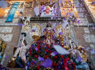 Jueves Santo Alcalá / Jesús de Medinaceli y el Cristo de los Doctrinos, protagonistas