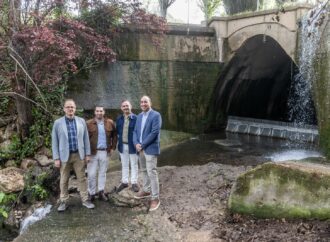 Fin a los vertidos de toallitas al río Henares con un sistema de retención en el aliviadero del Alamín en Guadalajara