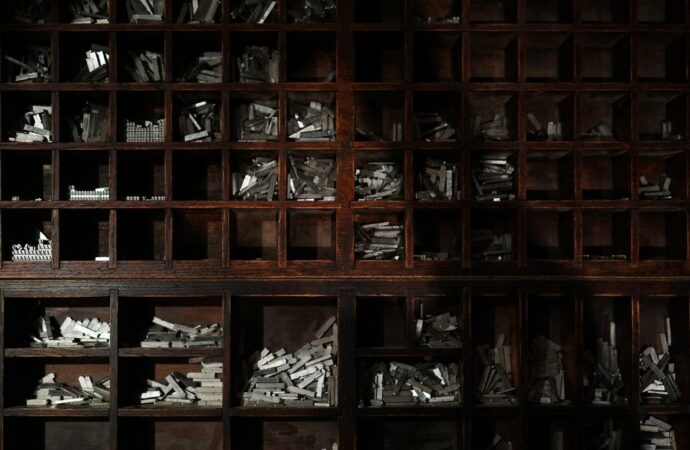 Miguel de Cervantes / Visitas guiadas a la imprenta de Madrid donde nació la primera edición del Quijote