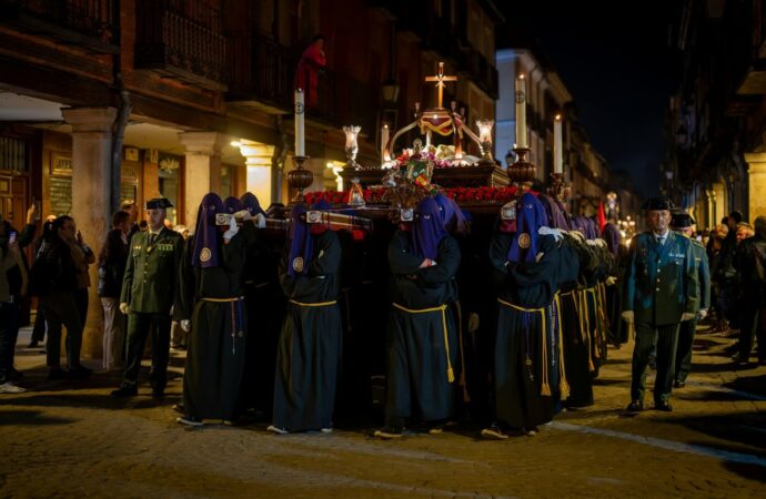 Viernes Santo en Alcalá 2026 / El Santo Entierro, la Soledad Coronada y Medinaceli, protagonistas