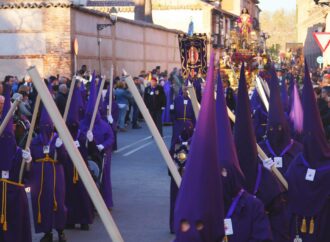Alcalá de Henares reforzó la limpieza durante la Semana Santa con un dispositivo específico en los recorridos procesionales
