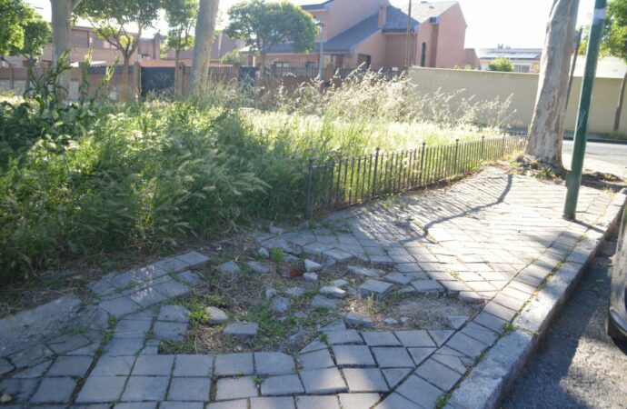 El Ayuntamiento de Alcalá reparará y reurbanizará la Calle Cáceres