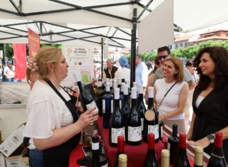 La Despensa de Madrid llegó a Alcalá con protagonismo para los productos locales