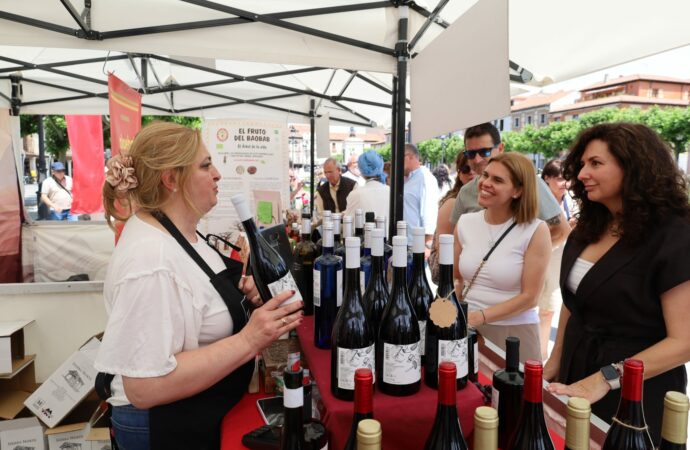 La Despensa de Madrid llegó a Alcalá con protagonismo para los productos locales