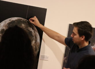 La Agrupación Astronómica Complutense celebra 40 años con una exposición de astrofotografía en Alcalá de Henares