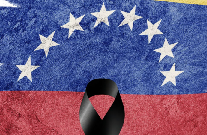 Terremotos de Venezuela / Minuto de silencio a las puertas de los Ayuntamientos para recordar a las víctimas