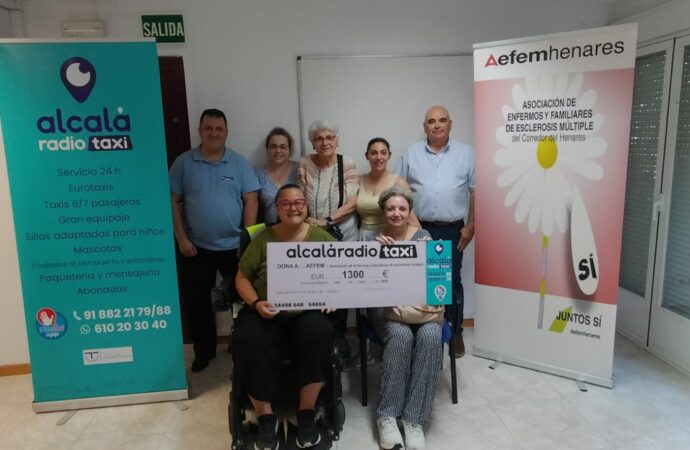 Alcalá Radio Taxi entrega su donativo a AEFEM (Asociación de Enfermos y Familiares de Esclerosis Múltiple)