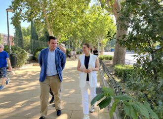 Mejora integral de aceras, jardineras más amplias y nuevos bancos en Ronda Fiscal de Alcalá