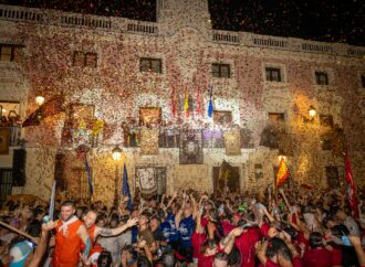 Ferias de Alcalá 2026: así fue el inicio de las Fiestas con el pregón, la ofrenda de las peñas, Loquillo…