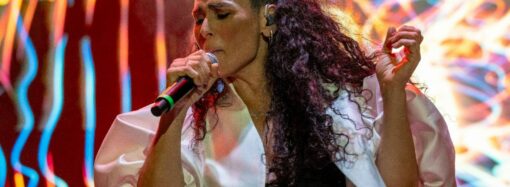Rosa López (OT) llenó la Plaza de Cervantes en su concierto de las Ferias de Alcalá 2026