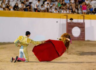 Pastrana llenó su Plaza de Toros en una noche para el recuerdo de Ángel Fraile