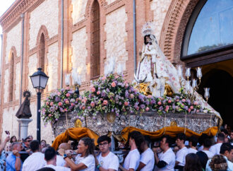 Actos en honor a la Virgen de la Antigua de Guadalajara con el multitudinario traslado de la imagen a la Concatedral