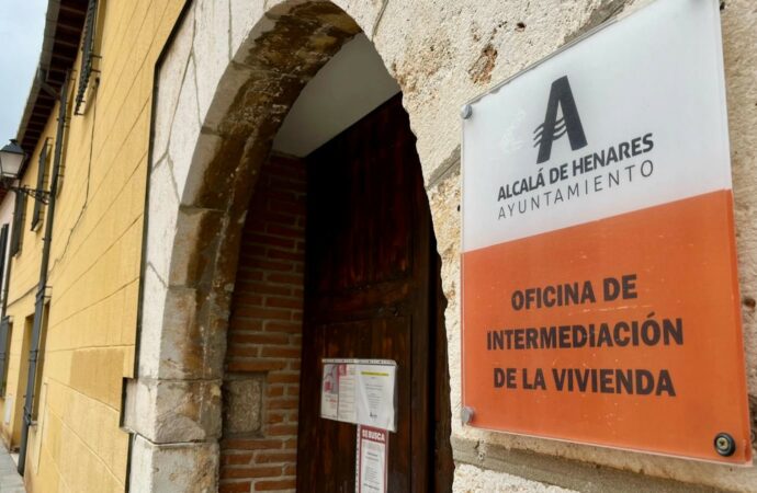 Alcalá aprueba una nueva convocatoria para adjudicar viviendas municipales en régimen de alquiler asequible para jóvenes
