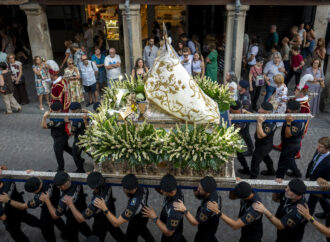 La Virgen del Val salió en procesión por las calles de Alcalá de Henares