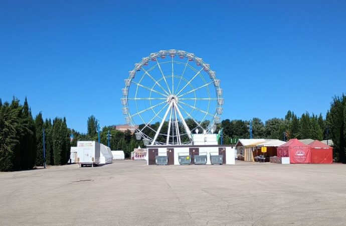 Después de nueve días de Ferias y Fiestas, las calles de Alcalá despiertan limpias y sin resaca