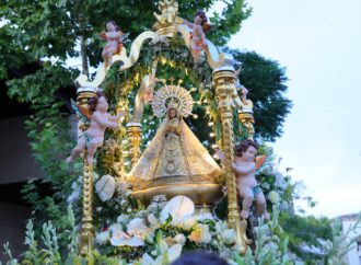 Almonacid acompañó a la Virgen de la Luz en el corazón de sus días más emotivos