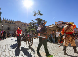 12 octubre, festivo: último día del Mercado Cervantino en Alcalá