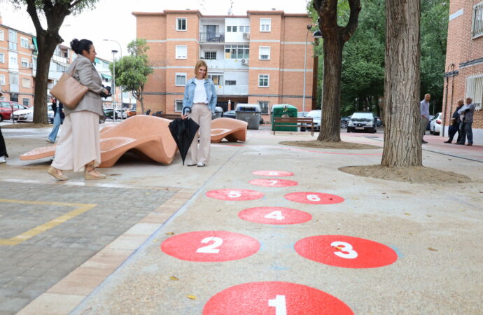Finalizados los trabajos de la plaza de la calle Nuestra Señora de Belén en Alcalá