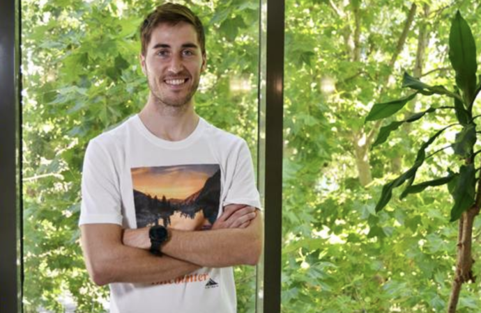 El alcalaíno Sergio Puebla, segundo premio «Margarita Salas» por su tesis sobre materiales para nuevos dispositivos optoelectrónicos