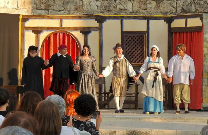 Teatro en Alcalá / TIA vuelve a representar ‘El curioso impertinente’ este sábado 10 de octubre